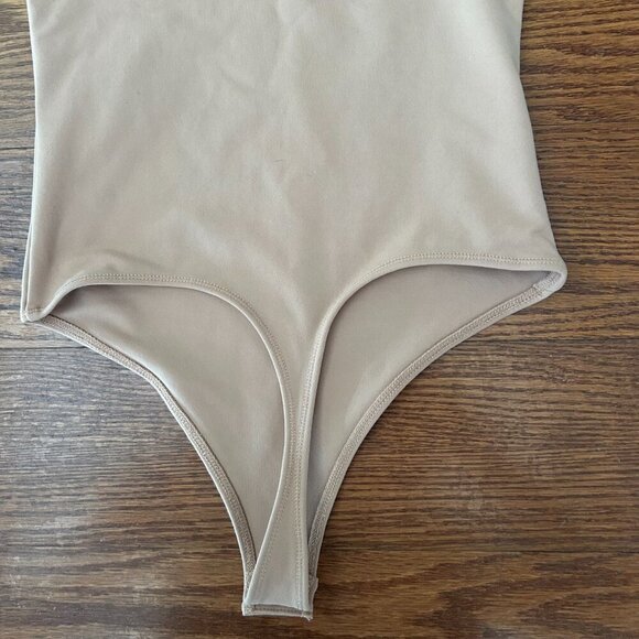 Abercrombie & Fitch Sculpt Matte Seamless Bodysuit Size XS Soft A&F Collection - Picture 8 of 10